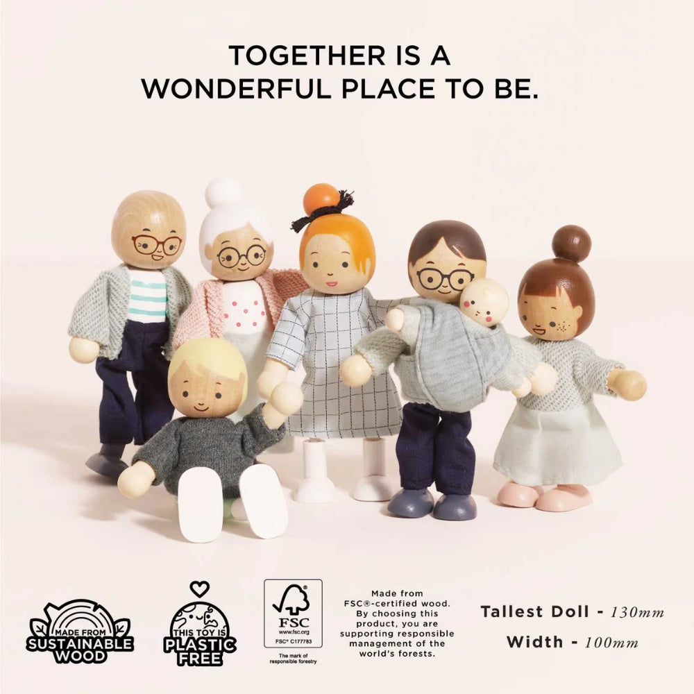 Wooden Dolls House Family Set - 7 Pieces