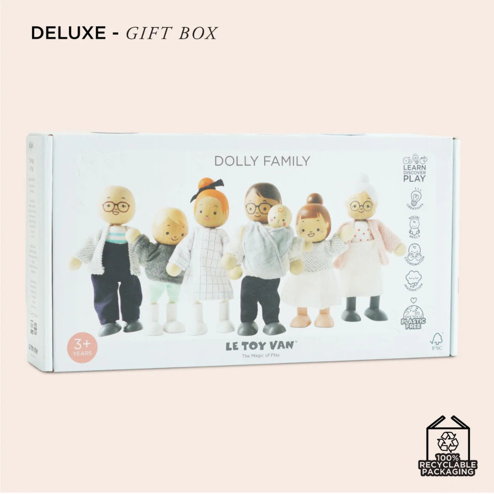 Wooden Dolls House Family Set - 7 Pieces