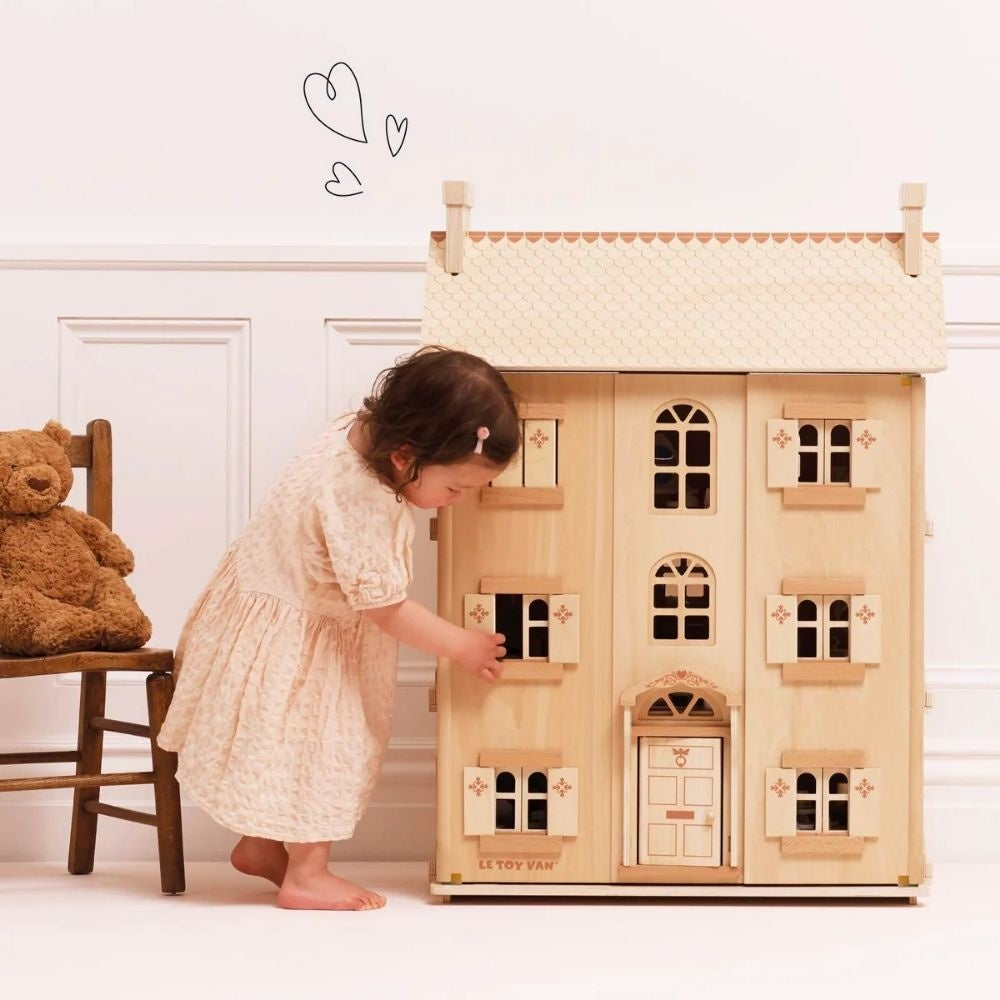 Grand Natural Wooden Dolls House